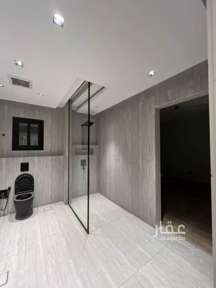 فيلا للإيجار في شارع حسن بن حيدر العدوي, حي مطار الملك خالد الدولي, مدينة الرياض, منطقة الرياض صورة 3