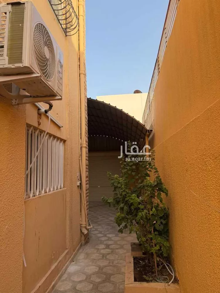 دور للإيجار في شارع أبي القاسم اليزدي, حي الروضة, مدينة الرياض, منطقة الرياض 6