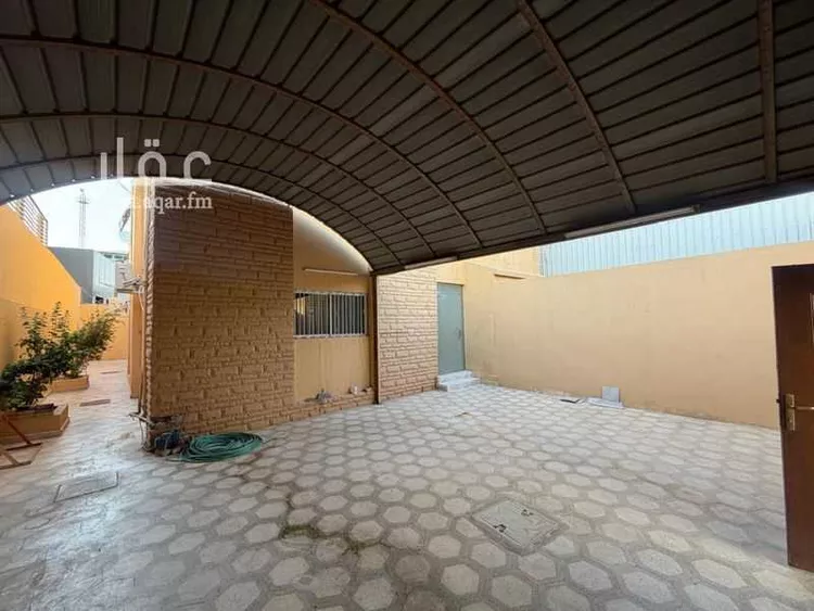 دور للإيجار في شارع أبي القاسم اليزدي, حي الروضة, مدينة الرياض, منطقة الرياض 14