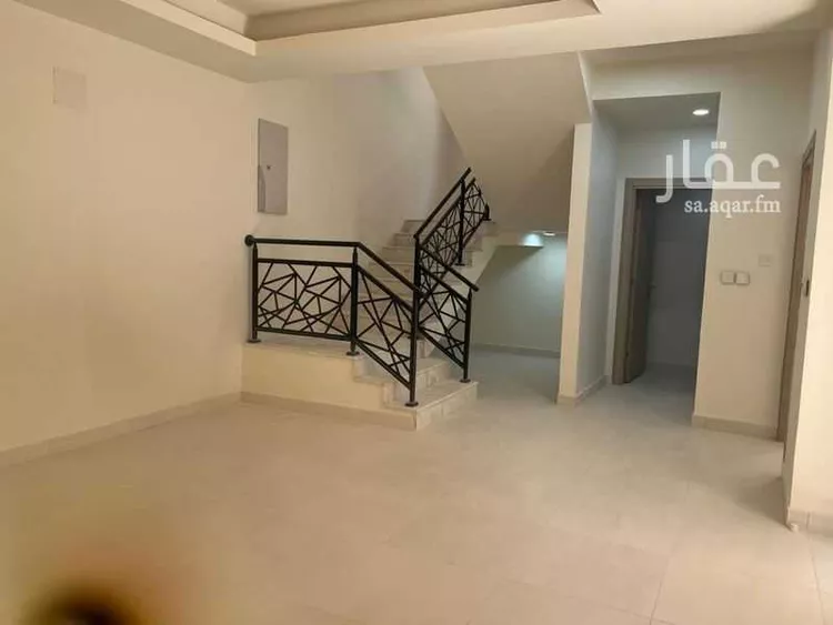 فيلا للإيجار في شارع شارع حارثة بن وهب الخزاعي, حي مطار الملك خالد الدولي, مدينة الرياض, منطقة الرياض صورة 2