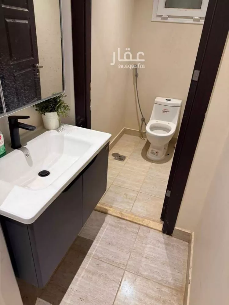 فيلا للإيجار في شارع شمس الدين الشافعي, حي مطار الملك خالد الدولي, مدينة الرياض, منطقة الرياض 10