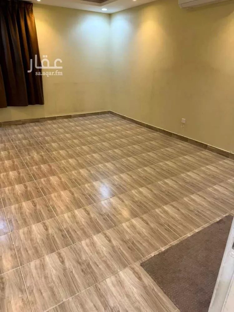 فيلا للإيجار في شارع محمود إسكندراني, حي مطار الملك خالد الدولي, مدينة الرياض, منطقة الرياض 7