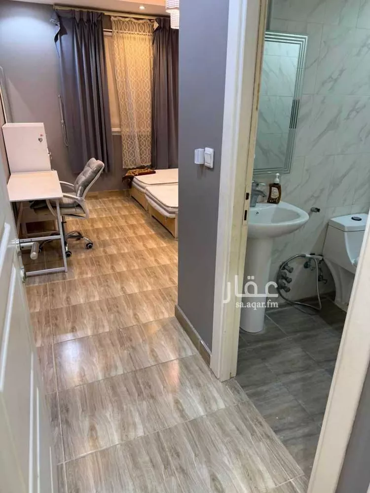 فيلا للإيجار في شارع محمود إسكندراني, حي مطار الملك خالد الدولي, مدينة الرياض, منطقة الرياض 9