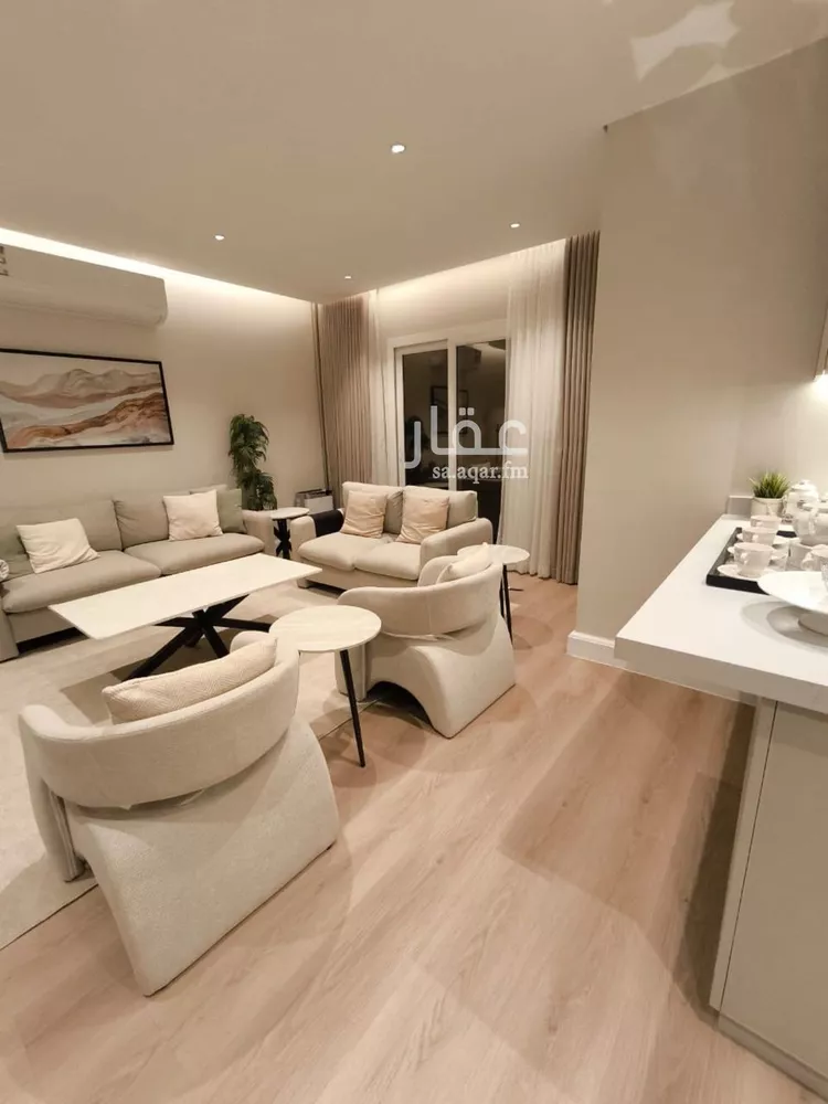 فيلا للإيجار في شارع إبراهيم الموسكي, حي مطار الملك خالد الدولي, مدينة الرياض, منطقة الرياض صورة 4