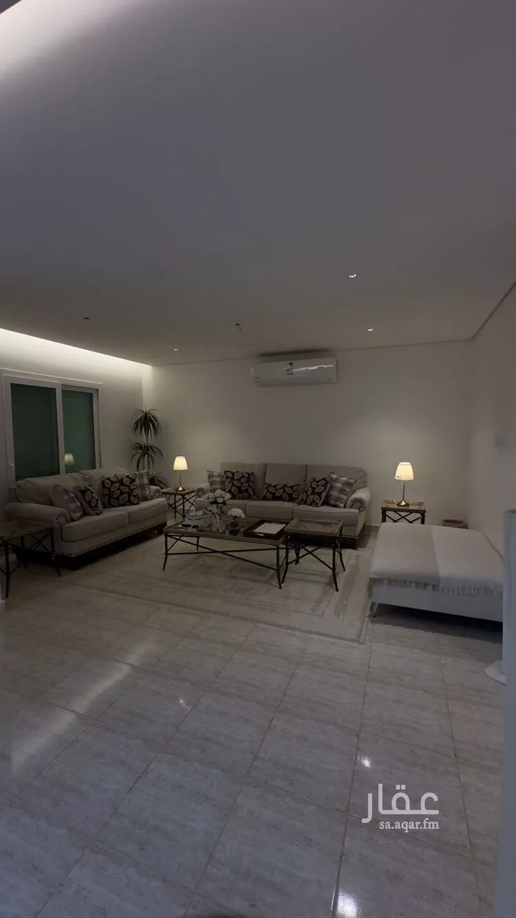 فيلا للإيجار في شارع أبي بكر أحمد بن نعمة, حي مطار الملك خالد الدولي, مدينة الرياض, منطقة الرياض صورة 3