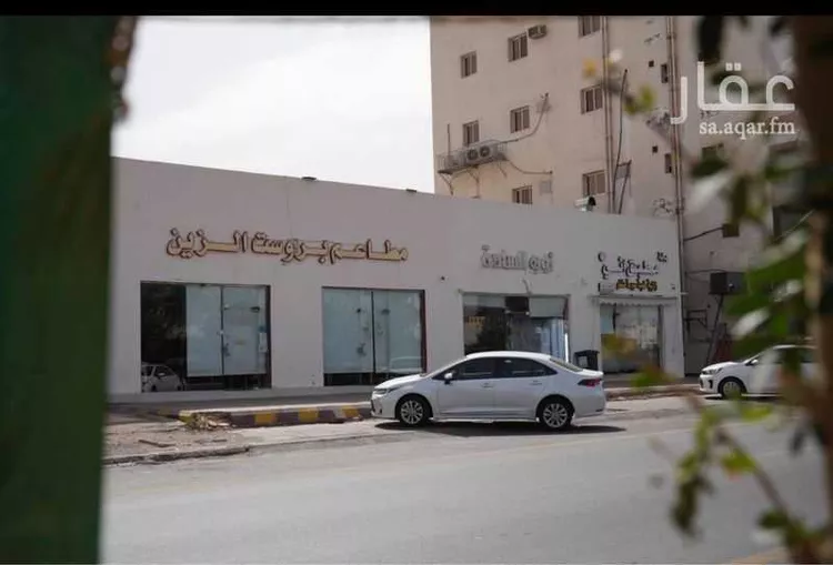 محل للبيع في شارع سمعان بن عمرو بن قريط, حي الأصيفرين, مدينة المدينة المنورة, منطقة المدينة المنورة 7