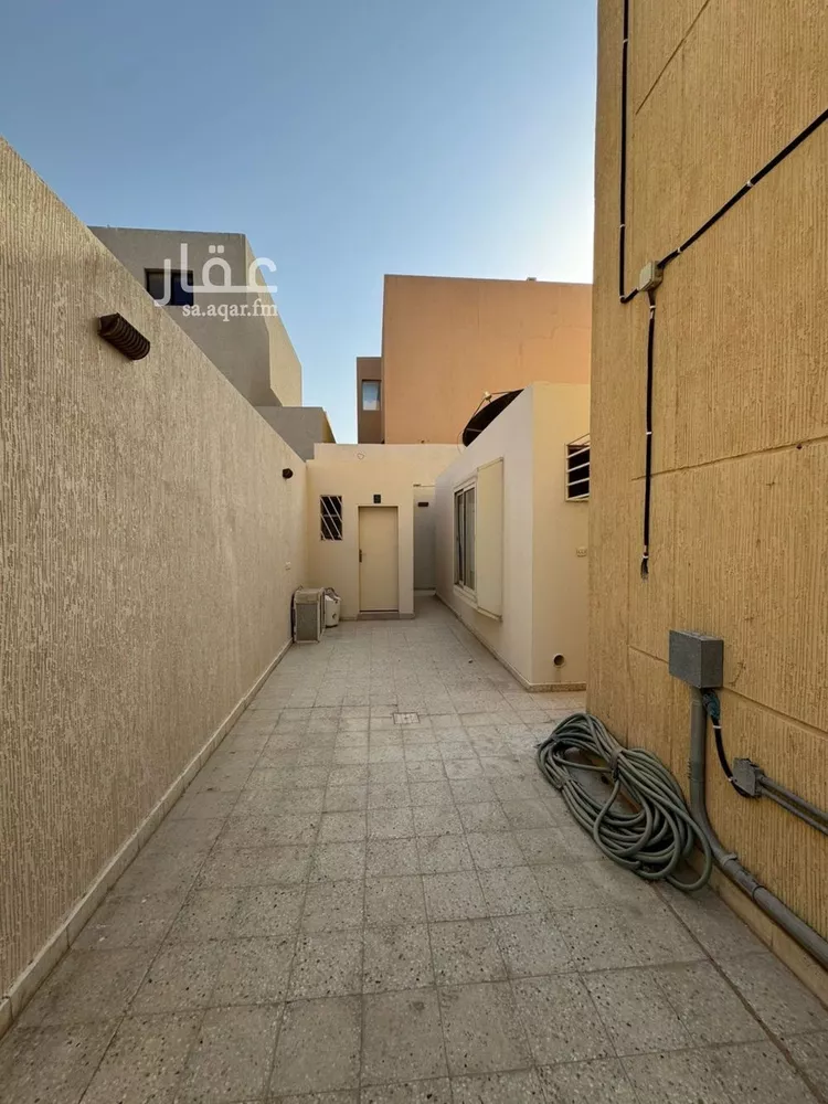 عمارة للإيجار في شارع طريق الامير محمد بن سعد بن عبد العزيز, حي الملقا, مدينة الرياض, منطقة الرياض صورة 4