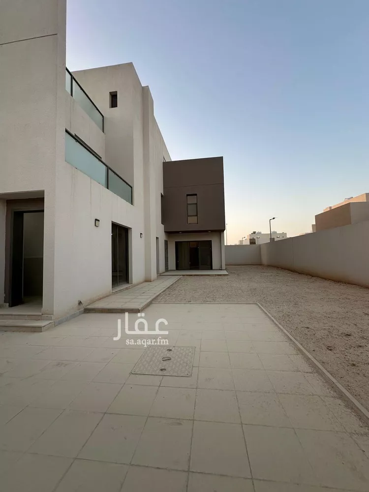 فيلا للإيجار في شارع إسحاق بن مسرة, حي مطار الملك خالد الدولي, مدينة الرياض, منطقة الرياض صورة 5