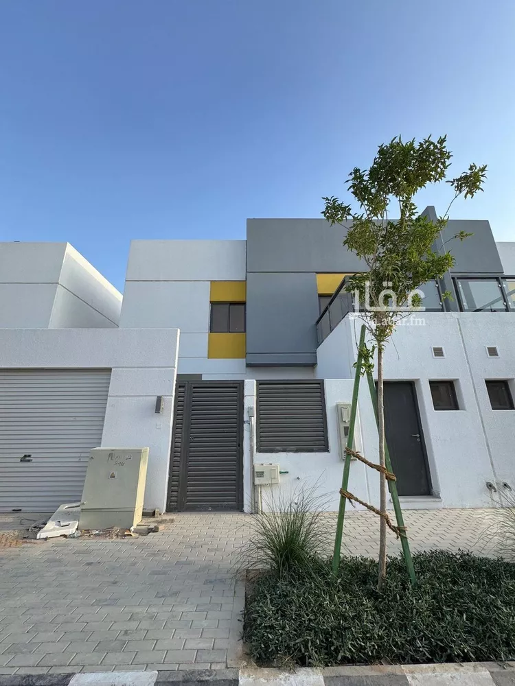 فيلا للإيجار في شارع عبدالرحيم المغربي, حي مطار الملك خالد الدولي, مدينة الرياض, منطقة الرياض صورة 2