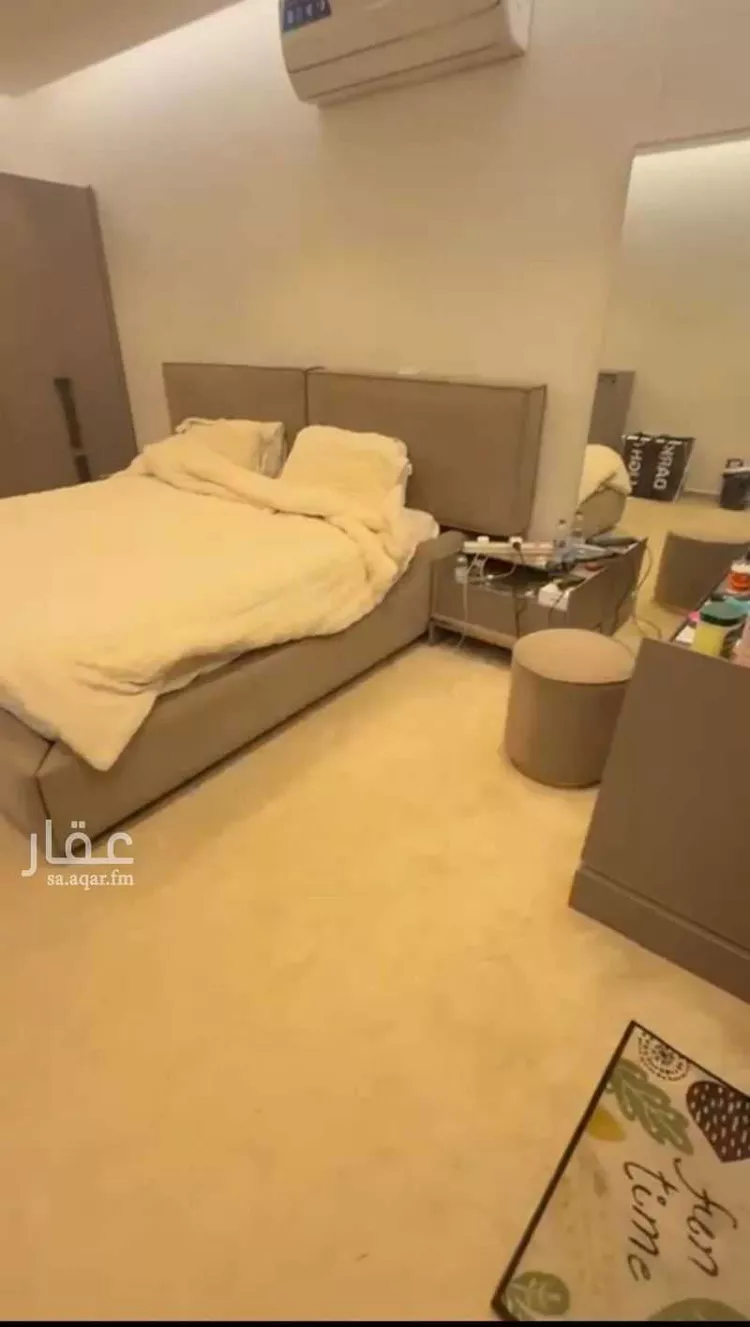 فيلا للإيجار في شارع طلحة بن عبدالله, حي مطار الملك خالد الدولي, مدينة الرياض, منطقة الرياض صورة 3