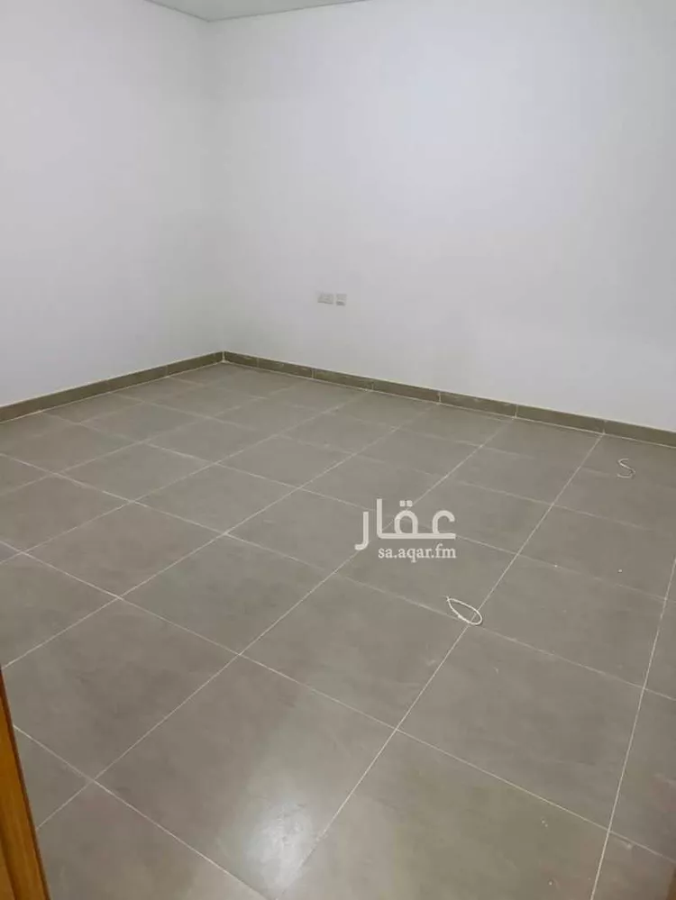 فيلا للإيجار في شارع سعدان بن يزيد, حي مطار الملك خالد الدولي, مدينة الرياض, منطقة الرياض 6