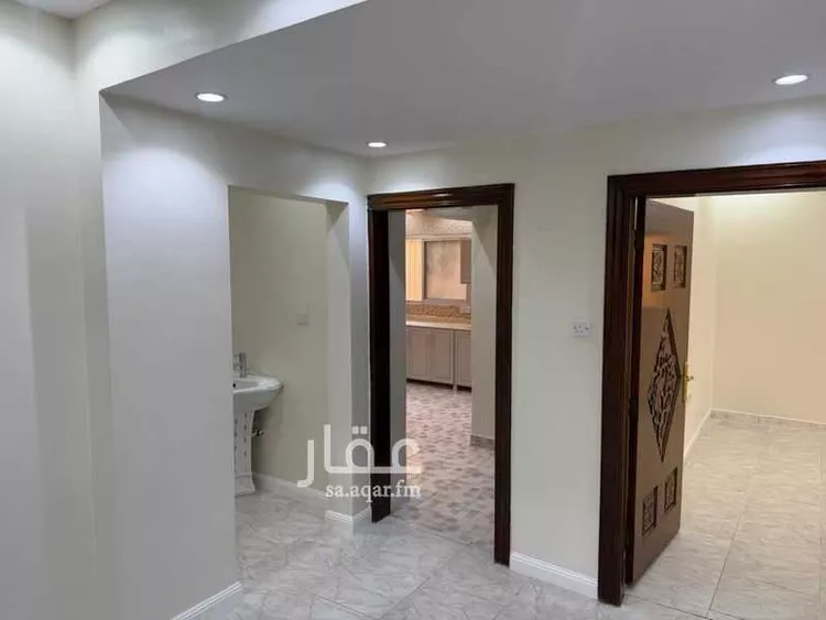 فيلا للإيجار في شارع سلمة البغدادي, حي الروضة, مدينة الرياض, منطقة الرياض 14