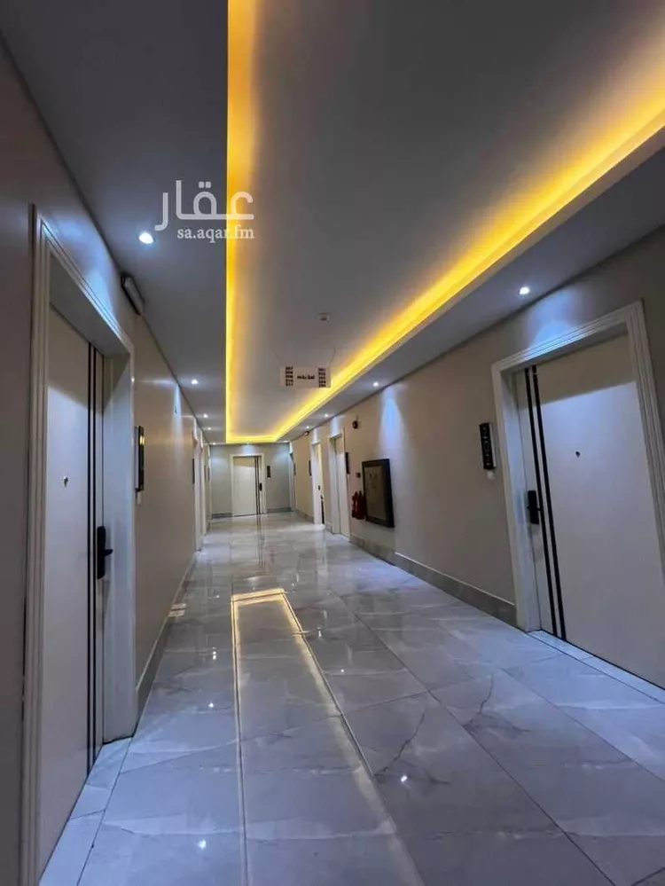 عمارة للبيع في شارع جابر الاحمد الصباح, حي إشبيلية, مدينة الرياض, منطقة الرياض 26