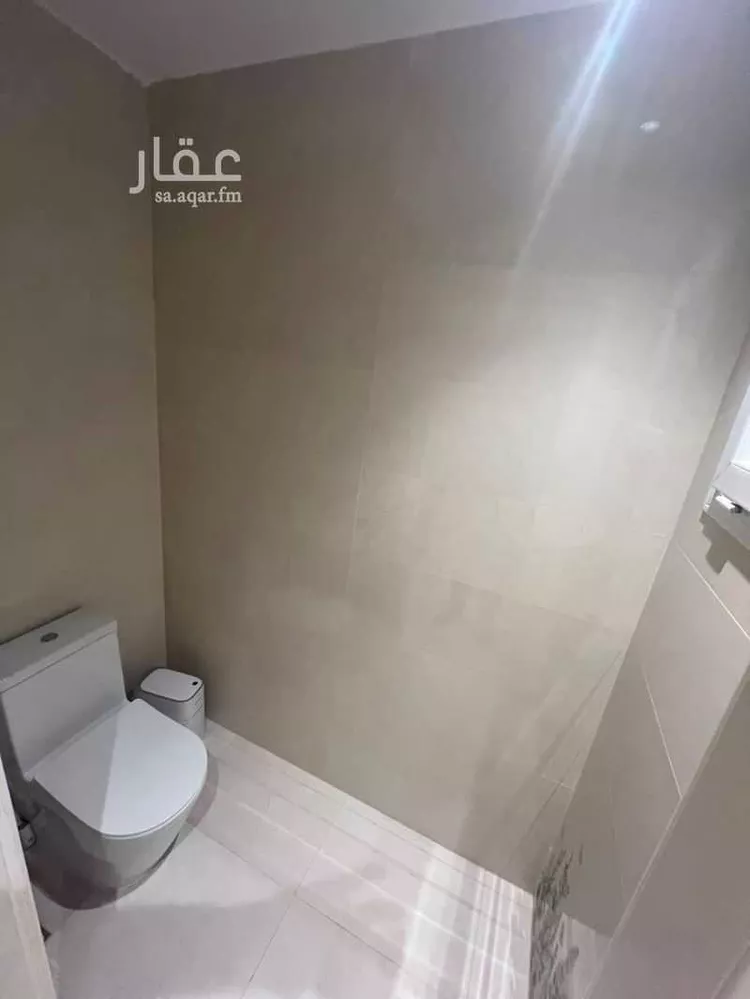 فيلا للإيجار في شارع محمد الوكيل, حي مطار الملك خالد الدولي, مدينة الرياض, منطقة الرياض صورة 5