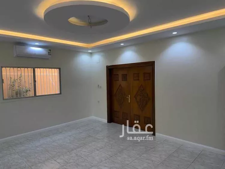 فيلا للإيجار في شارع سلمة البغدادي, حي الروضة, مدينة الرياض, منطقة الرياض 12