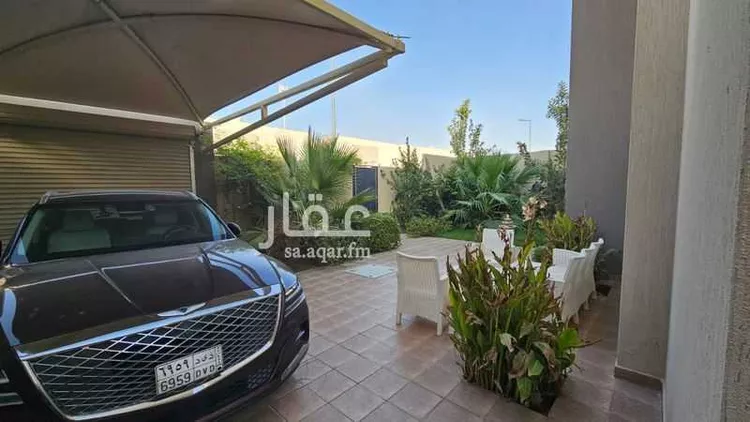 فيلا للبيع في شارع أحمد البصري, حي مطار الملك خالد الدولي, مدينة الرياض, منطقة الرياض صورة 3