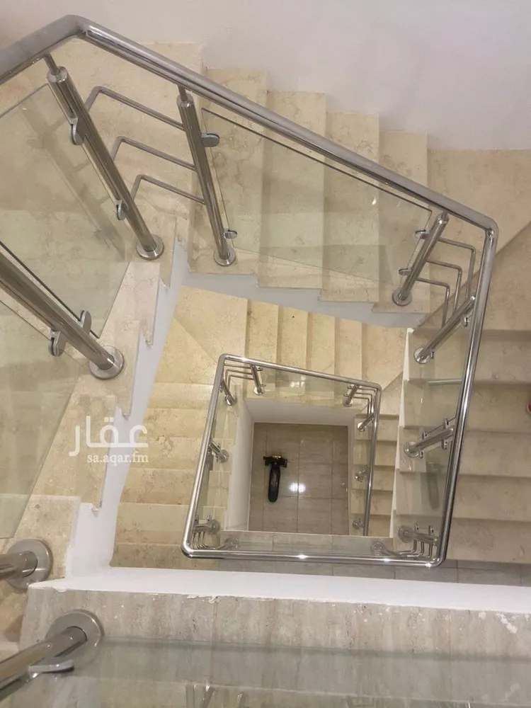 فيلا للإيجار في شارع أبي الغنائم الكتان, حي مطار الملك خالد الدولي, مدينة الرياض, منطقة الرياض صورة 4