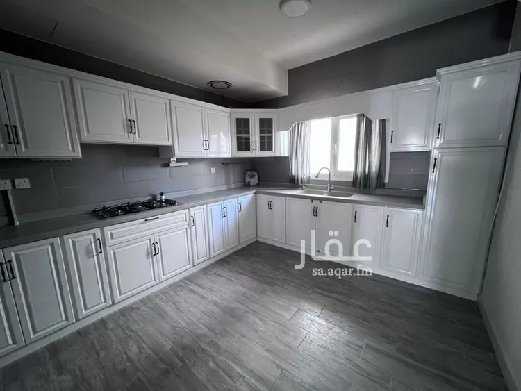 فيلا للإيجار في شارع عبدالرحمن العمادي, حي مطار الملك خالد الدولي, مدينة الرياض, منطقة الرياض صورة 5