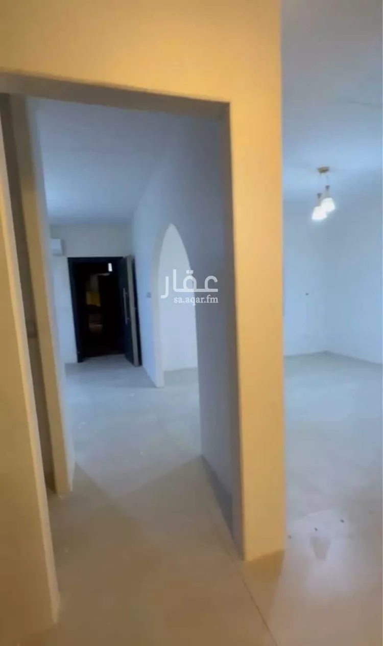 فيلا للإيجار في شارع إبراهيم القوصي, حي مطار الملك خالد الدولي, مدينة الرياض, منطقة الرياض صورة 4