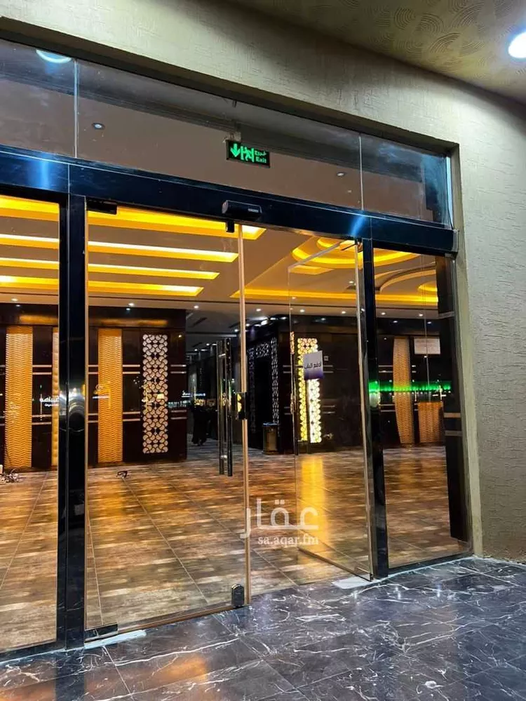 عمارة للبيع في شارع جابر الاحمد الصباح, حي إشبيلية, مدينة الرياض, منطقة الرياض 11