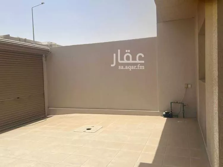 فيلا للإيجار في شارع شارع حارثة بن وهب الخزاعي, حي مطار الملك خالد الدولي, مدينة الرياض, منطقة الرياض صورة 3