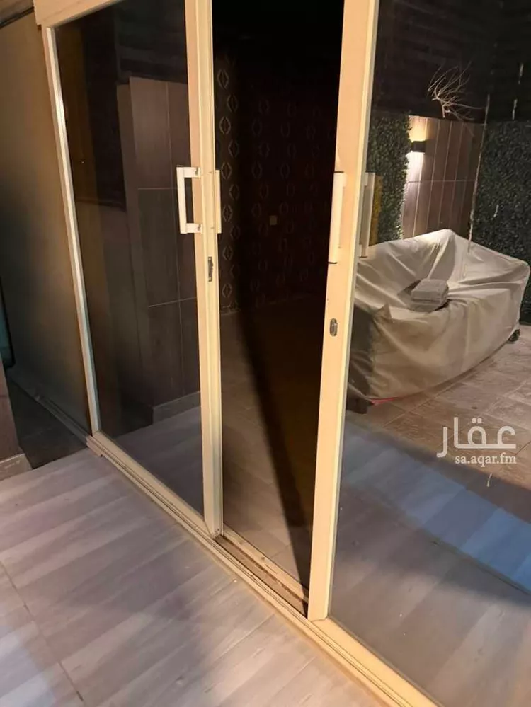 فيلا للإيجار في شارع محمود إسكندراني, حي مطار الملك خالد الدولي, مدينة الرياض, منطقة الرياض صورة 5