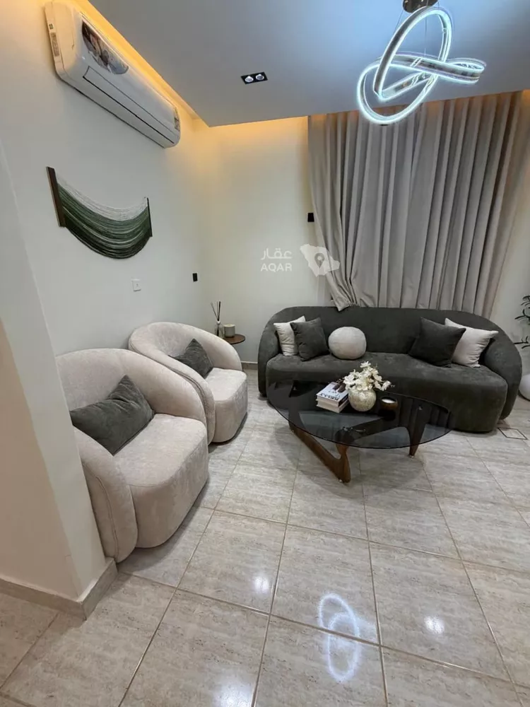 فيلا للإيجار في شارع عبدالرحمن العمادي, حي مطار الملك خالد الدولي, مدينة الرياض, منطقة الرياض 21