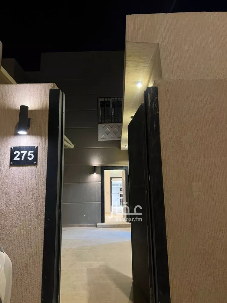 فيلا للإيجار في شارع المؤيد التكريتي, حي مطار الملك خالد الدولي, مدينة الرياض, منطقة الرياض صورة 5