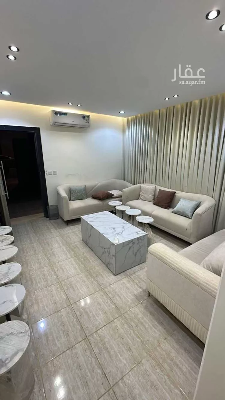 فيلا للإيجار في شارع أبي الفضل الخيمي, حي مطار الملك خالد الدولي, مدينة الرياض, منطقة الرياض صورة 3