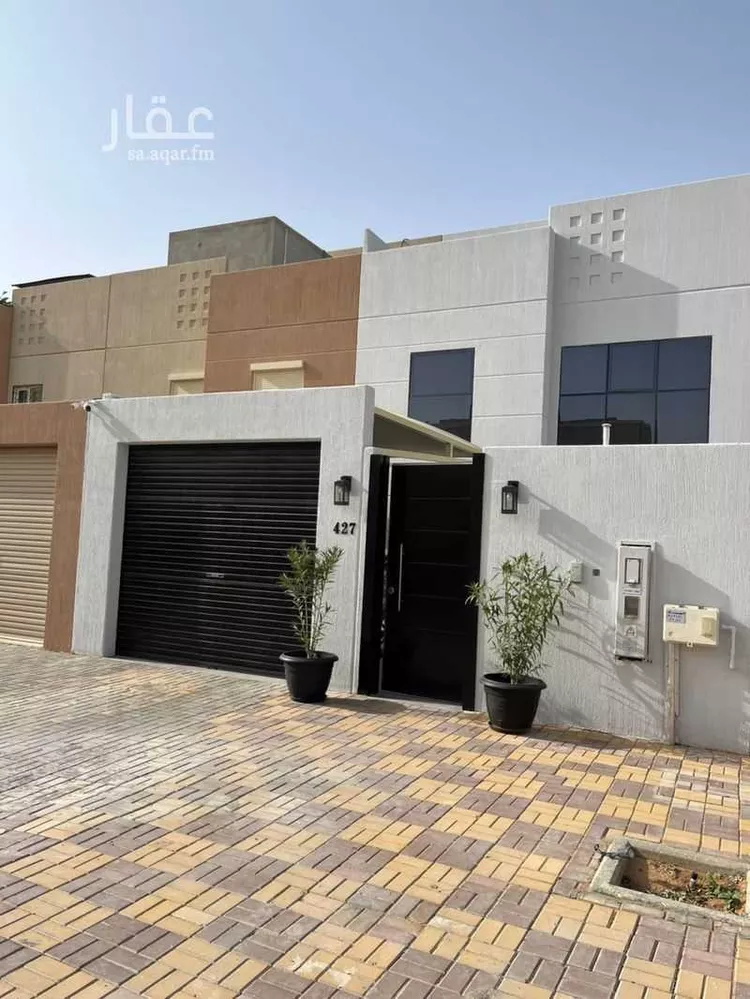 فيلا للبيع في شارع حطان بن عوف, حي مطار الملك خالد الدولي, مدينة الرياض, منطقة الرياض صورة 4