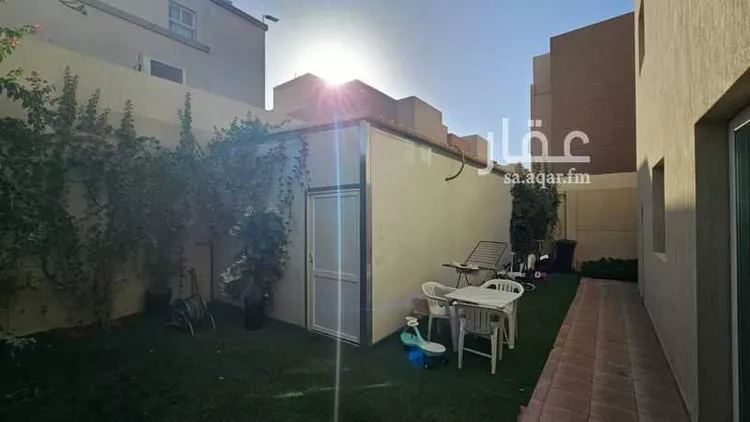 فيلا للبيع في شارع أحمد البصري, حي مطار الملك خالد الدولي, مدينة الرياض, منطقة الرياض صورة 2