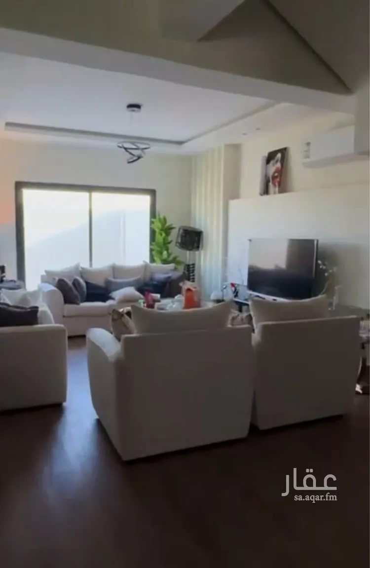 فيلا للإيجار في شارع إبراهيم الموسكي, حي مطار الملك خالد الدولي, مدينة الرياض, منطقة الرياض صورة 4