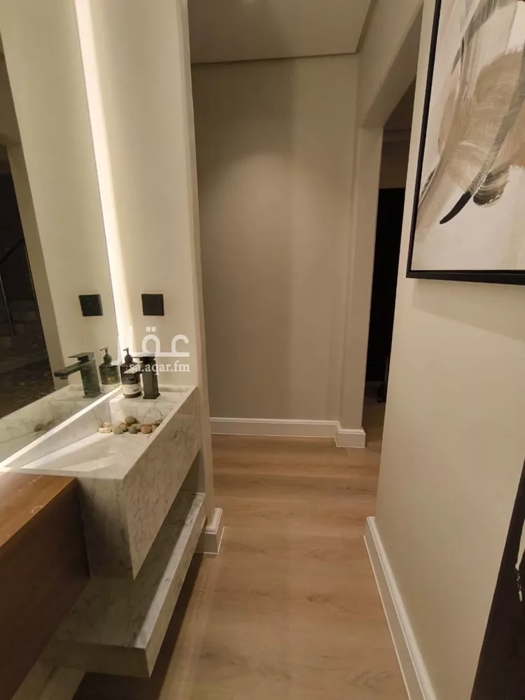 فيلا للإيجار في شارع إبراهيم الموسكي, حي مطار الملك خالد الدولي, مدينة الرياض, منطقة الرياض صورة 5