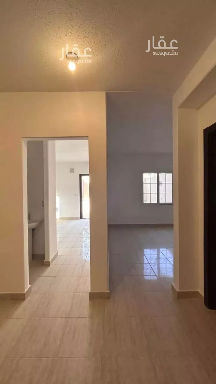 فيلا للبيع في شارع طلحة العلثي, حي مطار الملك خالد الدولي, مدينة الرياض, منطقة الرياض صورة 2