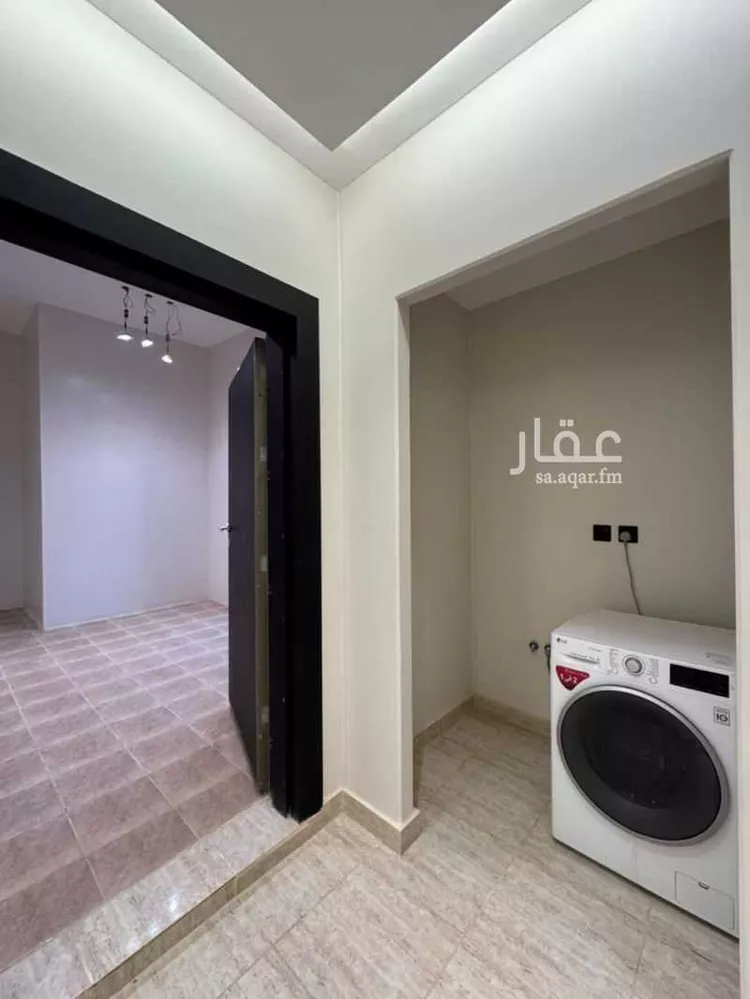 فيلا للإيجار في شارع المبارك بن سعدالله, حي مطار الملك خالد الدولي, مدينة الرياض, منطقة الرياض 7