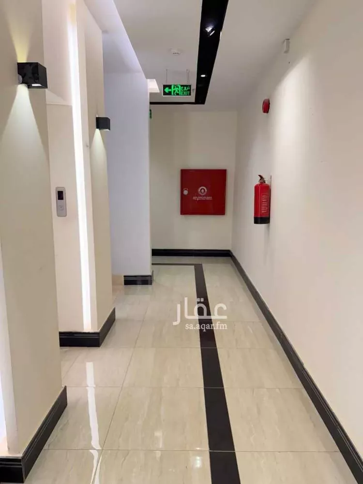 شقة للبيع في شارع عبدالله بن قيس, حي إشبيلية, مدينة الرياض, منطقة الرياض صورة 2