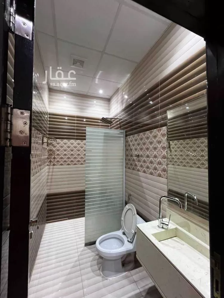 عمارة للبيع في شارع جابر الاحمد الصباح, حي إشبيلية, مدينة الرياض, منطقة الرياض 12