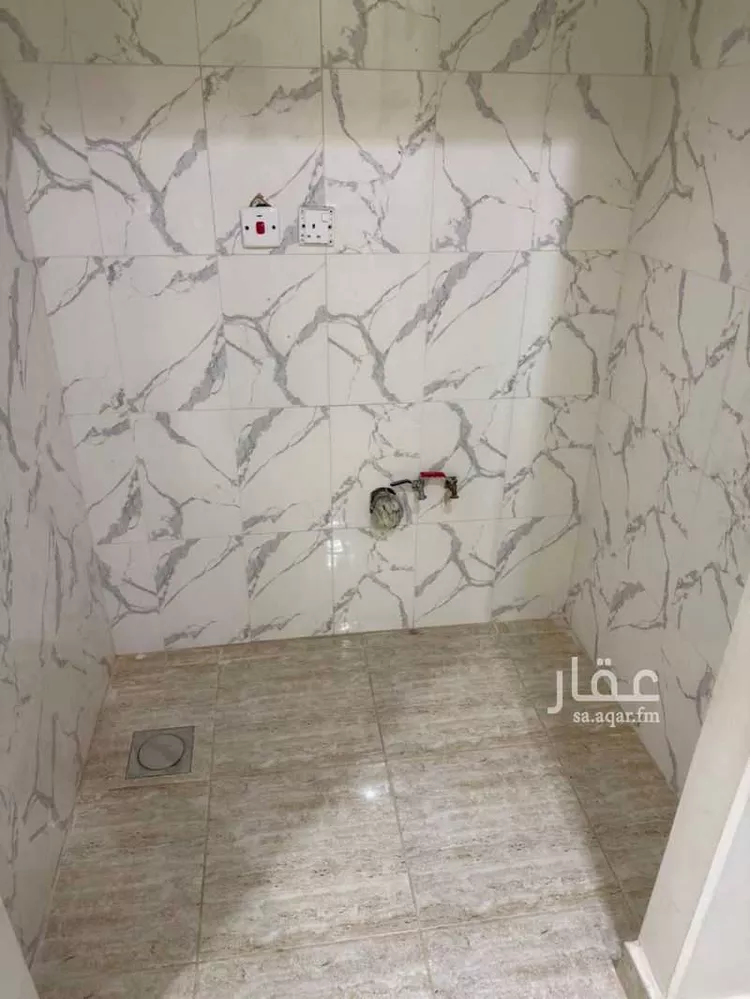 فيلا للإيجار في شارع محمود إسكندراني, حي مطار الملك خالد الدولي, مدينة الرياض, منطقة الرياض صورة 3