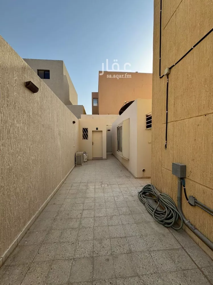 شقة للإيجار في شارع طريق الامير محمد بن سعد بن عبد العزيز, حي الملقا, مدينة الرياض, منطقة الرياض صورة 2