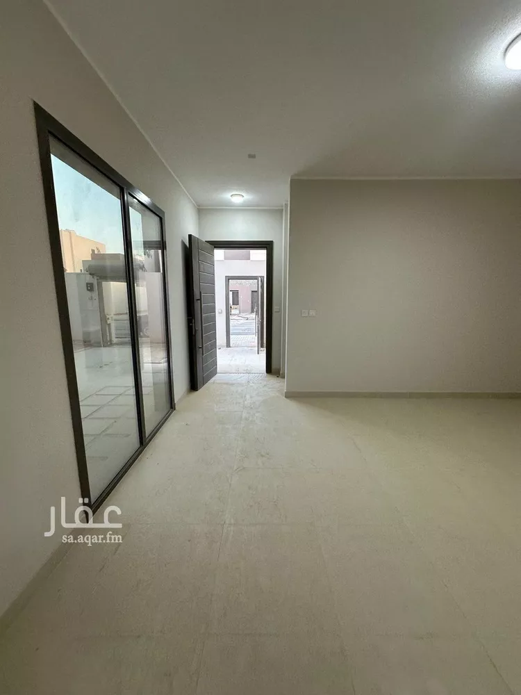 فيلا للإيجار في شارع إسحاق بن مسرة, حي مطار الملك خالد الدولي, مدينة الرياض, منطقة الرياض صورة 3
