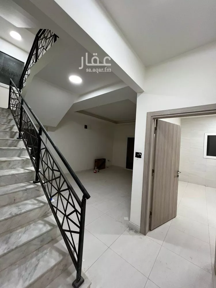 فيلا للإيجار في شارع صفية بنت أحمد, حي مطار الملك خالد الدولي, مدينة الرياض, منطقة الرياض صورة 4