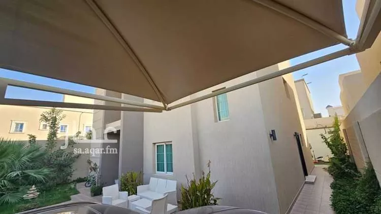 فيلا للبيع في شارع أحمد البصري, حي مطار الملك خالد الدولي, مدينة الرياض, منطقة الرياض 7