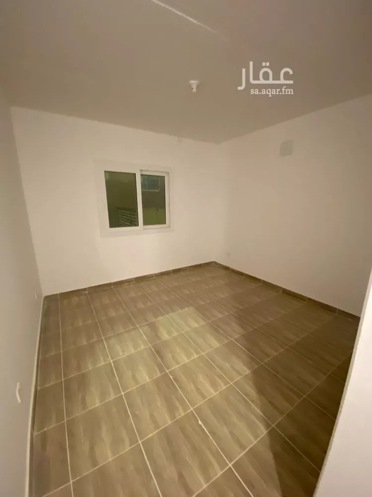 فيلا للإيجار في شارع علي بن أحمد الظفري, حي مطار الملك خالد الدولي, مدينة الرياض, منطقة الرياض صورة 4