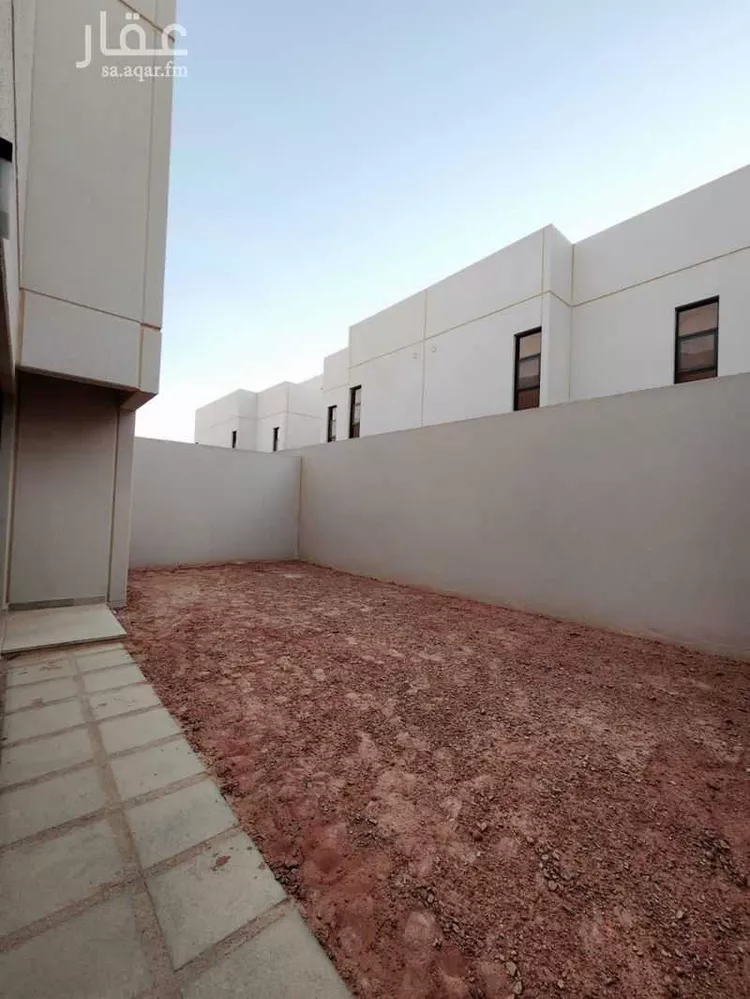 فيلا للبيع في حي مطار الملك خالد الدولي, مدينة الرياض, منطقة الرياض صورة 5