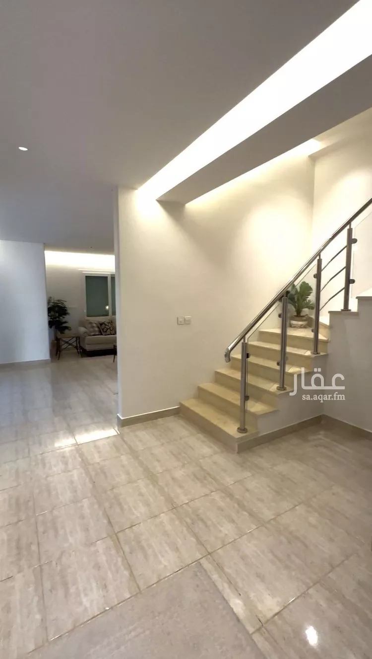 فيلا للبيع في شارع أبي بكر أحمد بن نعمة, حي مطار الملك خالد الدولي, مدينة الرياض, منطقة الرياض