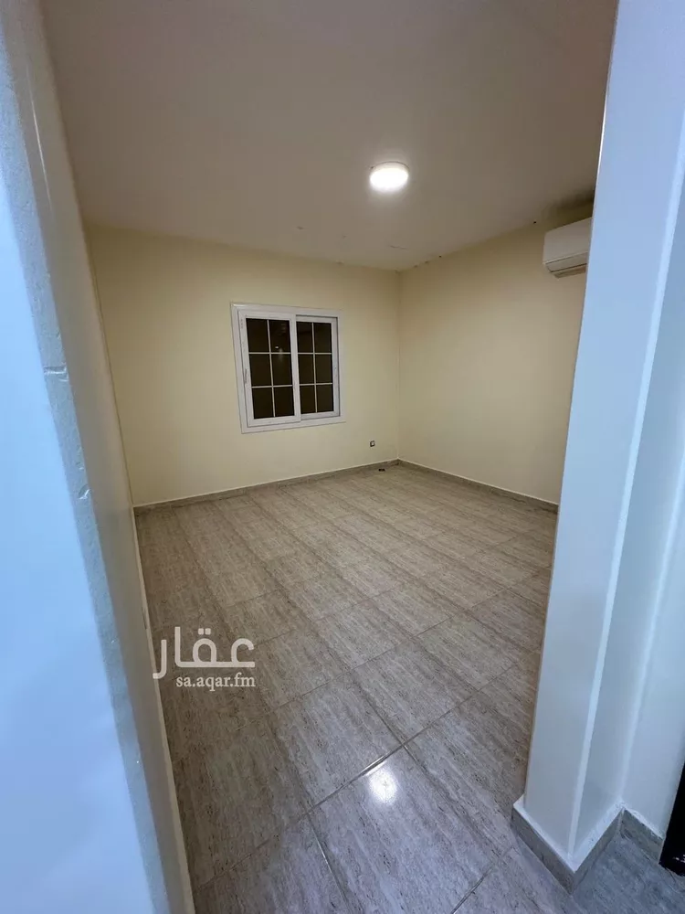 فيلا للإيجار في شارع علي بن أسعد, حي مطار الملك خالد الدولي, مدينة الرياض, منطقة الرياض صورة 5