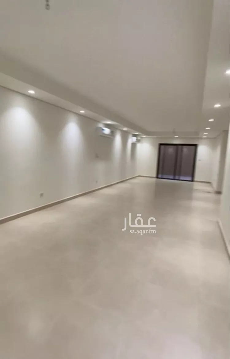 فيلا للإيجار في شارع أبي بكر بن عبدالله, حي مطار الملك خالد الدولي, مدينة الرياض, منطقة الرياض صورة 4