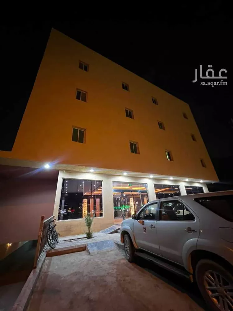 عمارة للبيع في شارع جابر الاحمد الصباح, حي إشبيلية, مدينة الرياض, منطقة الرياض 15