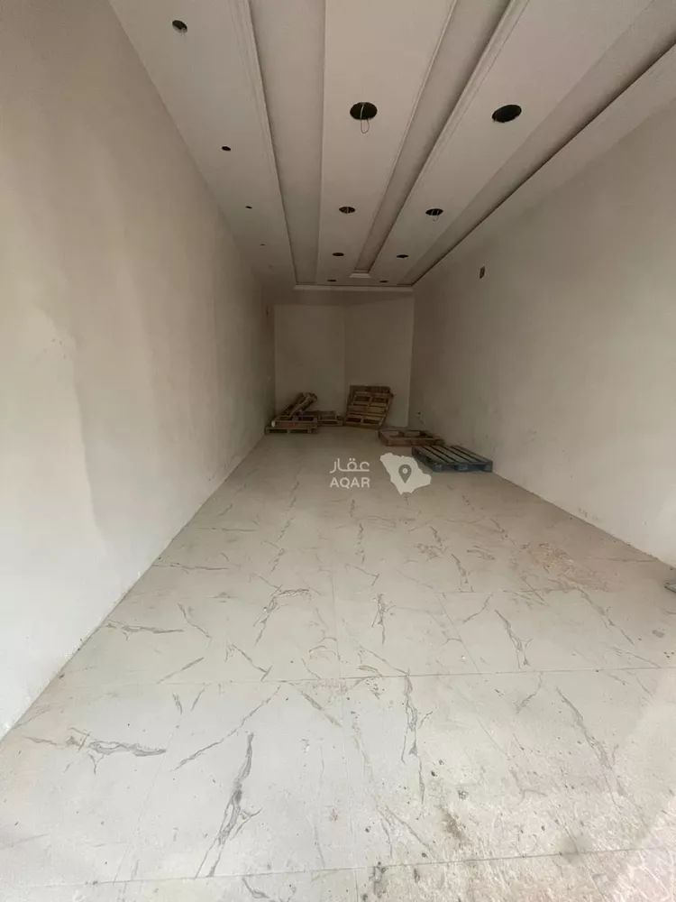 Building for Rent in Al Muzahimiyah Tuwaiq