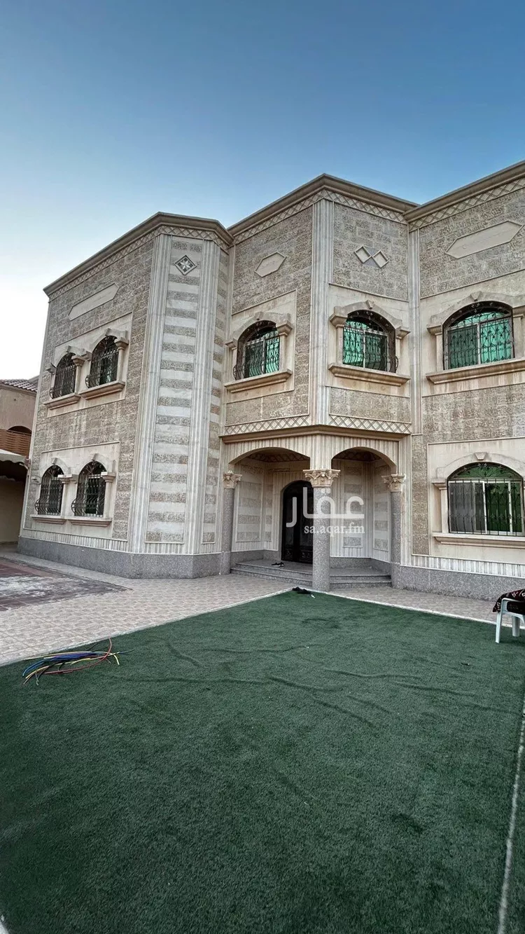 فيلا للبيع في شارع محمد بن احمد, حي الندى, مدينة الدمام, المنطقة الشرقية صورة 2